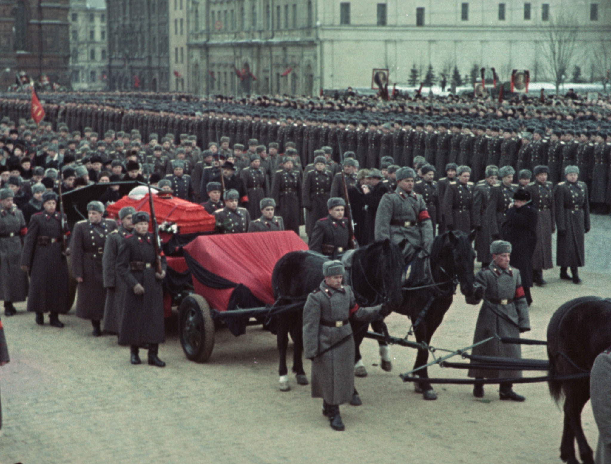 Стоп-кадр з фільму «Державний похорон»