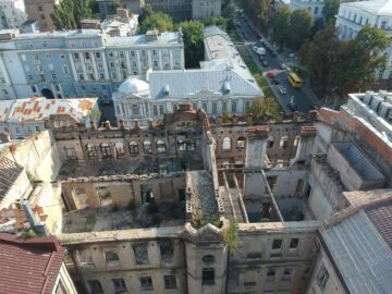 Зʼявився телеграм-бот для порятунку покинутих будинків у Києві