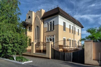 Донецька прокуратура відкрила кримінальне провадження щодо знищення колекції музею Куїнджі в Маріуполі