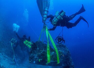 У Греції на місці затонулого корабля знайшли мармурову голову Геракла