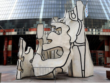 У Чикаго скульптуру Жана Дюбюффе перенесуть на іншу вулицю